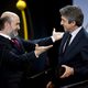 Javier Cámara y Ricardo Darin reciben el la Concha de Plata al mejor actor por la película 'Truman' durante el acto de clausura del 63º Festival de Cine de