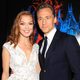 Tom Hiddleston y Emily Coutts en la premiere en Nueva York de 'La cumbre escarlata'