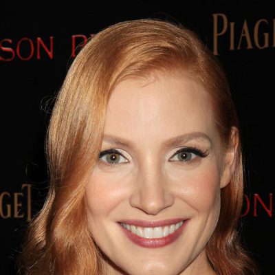 Jessica Chastain posa en la premiere en Nueva York de 'La cumbre escarlata'