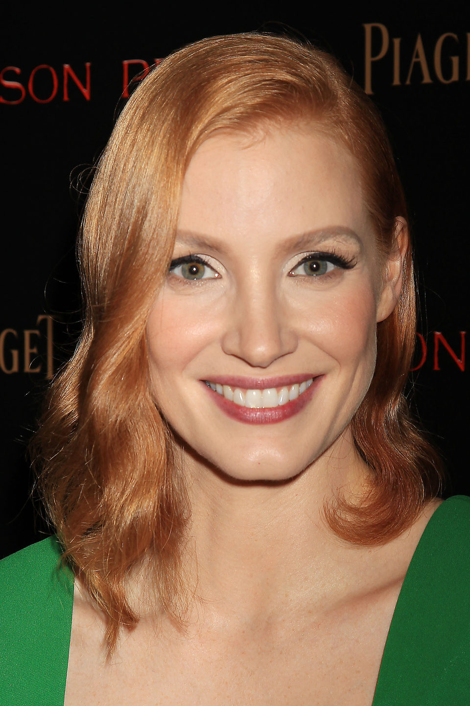 Jessica Chastain posa en la premiere en Nueva York de 'La cumbre escarlata'