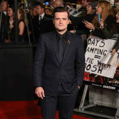 Josh Hutcherson, con mirada seria en la premiere londinense de 'Los Juegos del Hambre: Sinsajo - Parte 2'
