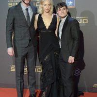 Liam Hemsworth, Jennifer Lawrence y Josh Hutcherson en la premiere madrileña de 'Los Juegos del Hambre: Sinsajo - Parte 2'