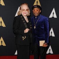 Gena Rowlands y Spike Lee en los Governor's Awards 2015