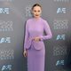 Laura Haddock en la alfombra roja de los Critics Choice Awards 2016