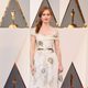 Isla Fisher en la alfombra roja de los Oscar 2016