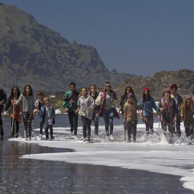 No crezcas o morirás. Don't grow up - D.G.U.