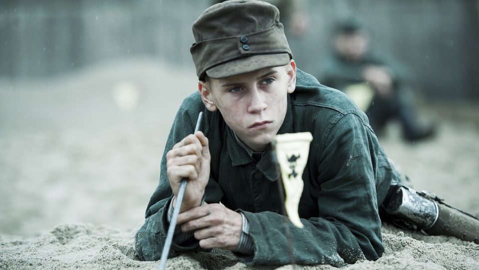 Land of Mine: Bajo la arena