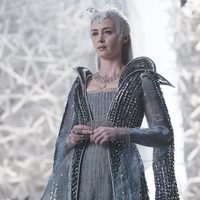 Las crónicas de Blancanieves: El cazador y la reina del hielo