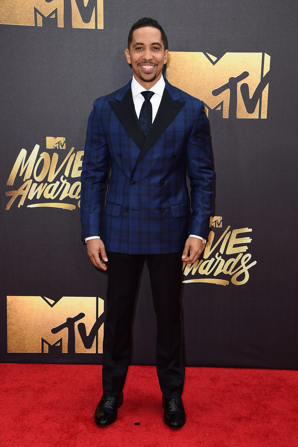 Neil Brown Jr. en la alfombra roja de los MTV Movie Awards 2016