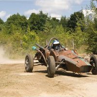 V8: Arranquen sus motores