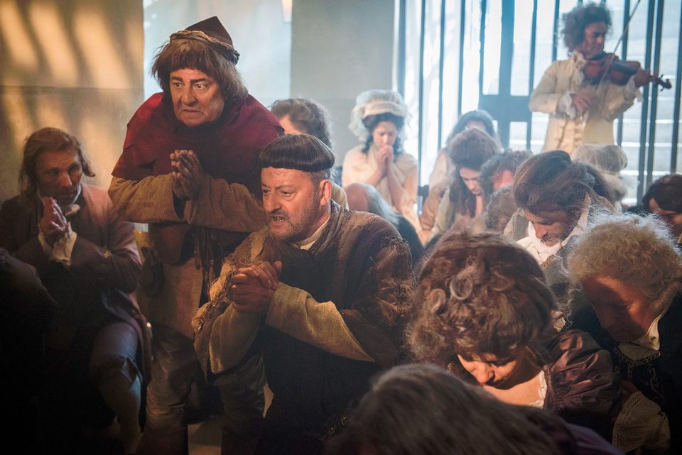 Los visitantes la lían (en la Revolución Francesa)