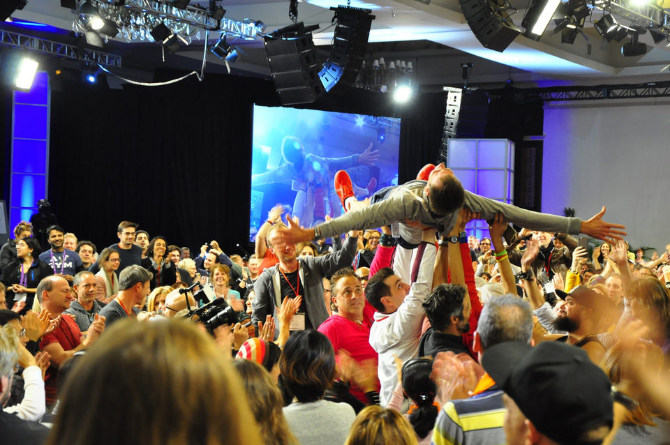 Tony Robbins: I Am Not Your Guru