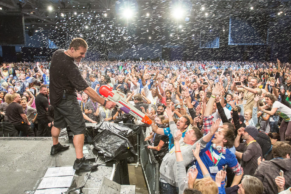 Tony Robbins: I Am Not Your Guru