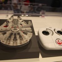 Dron Halcón Milenario en la Star Wars Celebration 2016