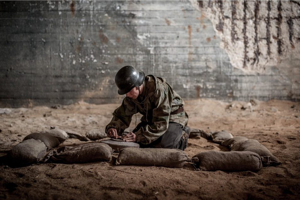 Land of Mine: Bajo la arena