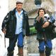 Los visitantes regresan por el tunel del tiempo