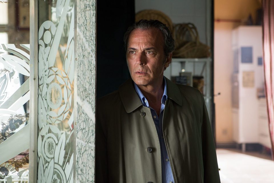 El hombre de las mil caras