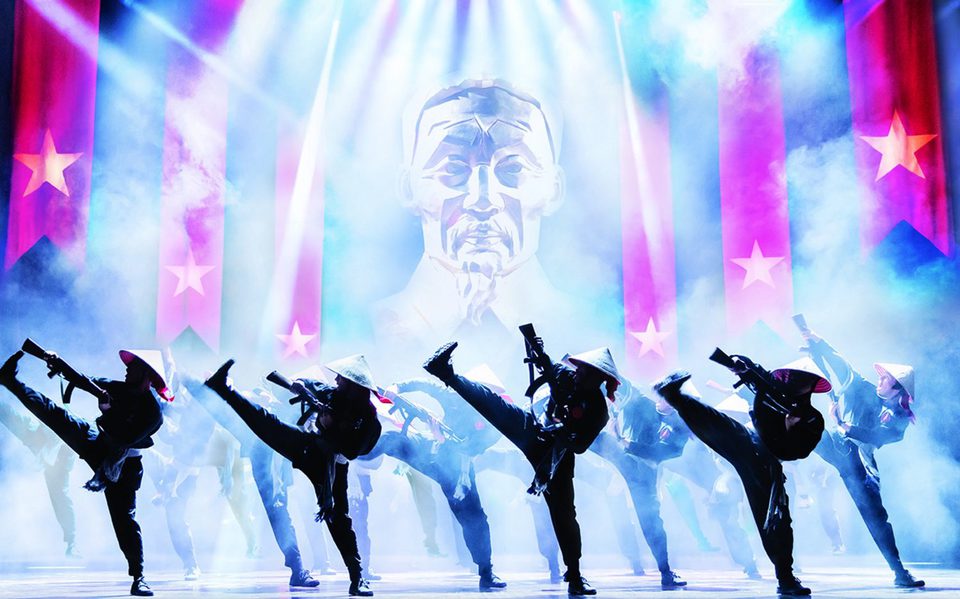 Miss Saigon: 25th Anniversary