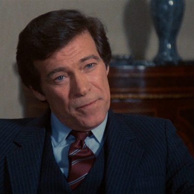 Mil gritos tiene la noche