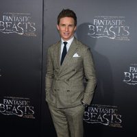 Eddie Redmayne en la premiere mundial de 'Animales fantásticos y dónde encontrarlos'