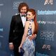 T.J. Miller, el presentador de Critics Choice Awards con Kate Miller