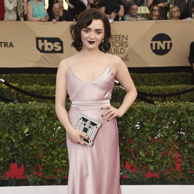 Maisie Williams en la alfombra roja de los SAG Awards 2017