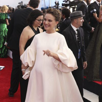 Natalie Portman en la alfombra roja de los SAG Awards 2017