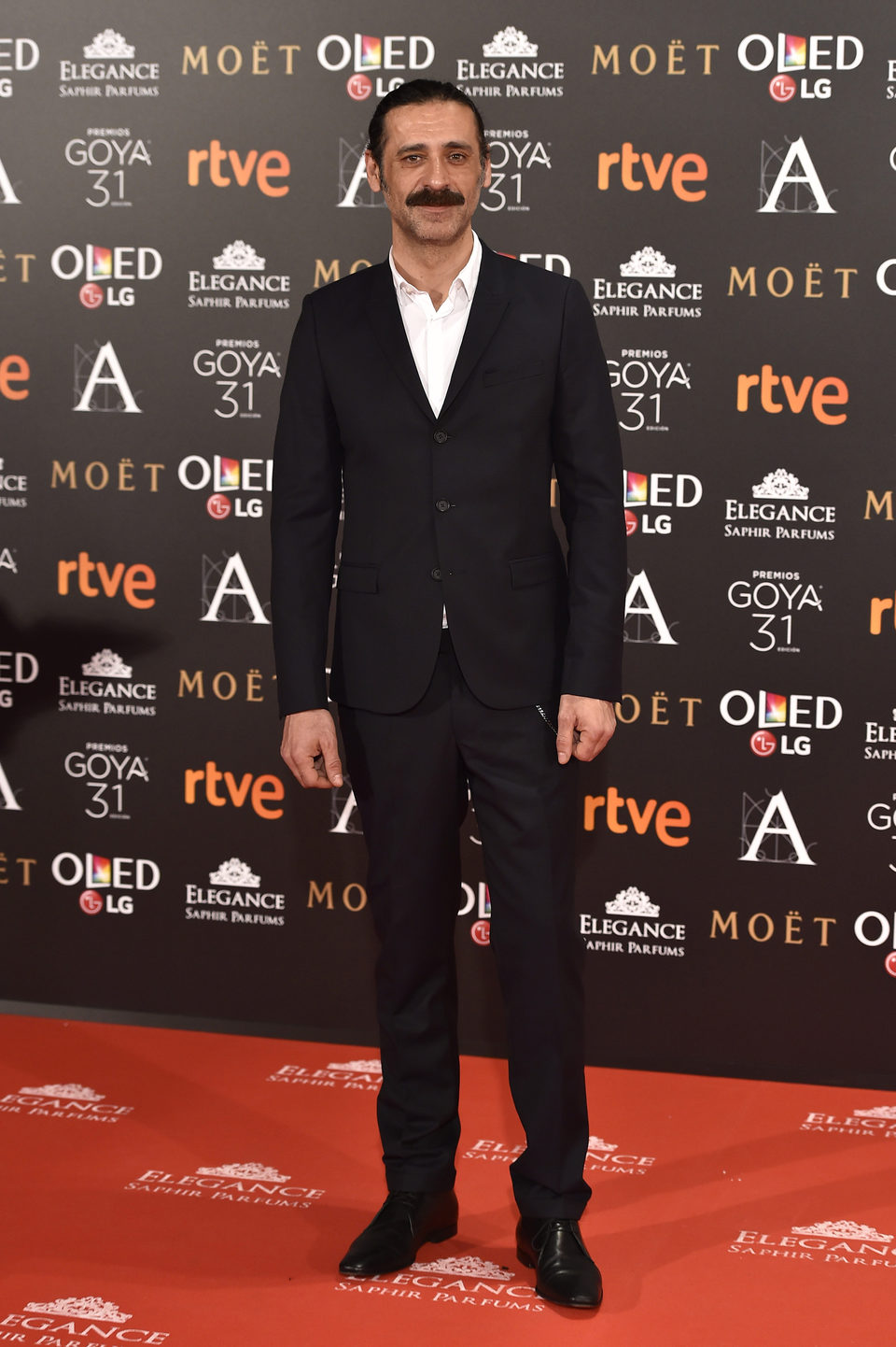 El actor Nacho Fresneda en la alfombra roja de los premios Goya 2017