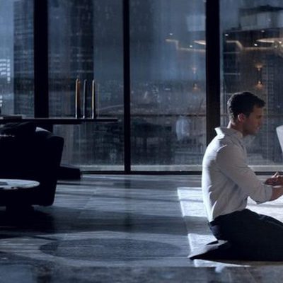 Cincuenta sombras más oscuras