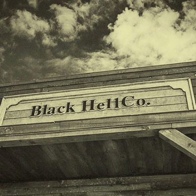 Parada en el infierno (Stop Over in Hell)