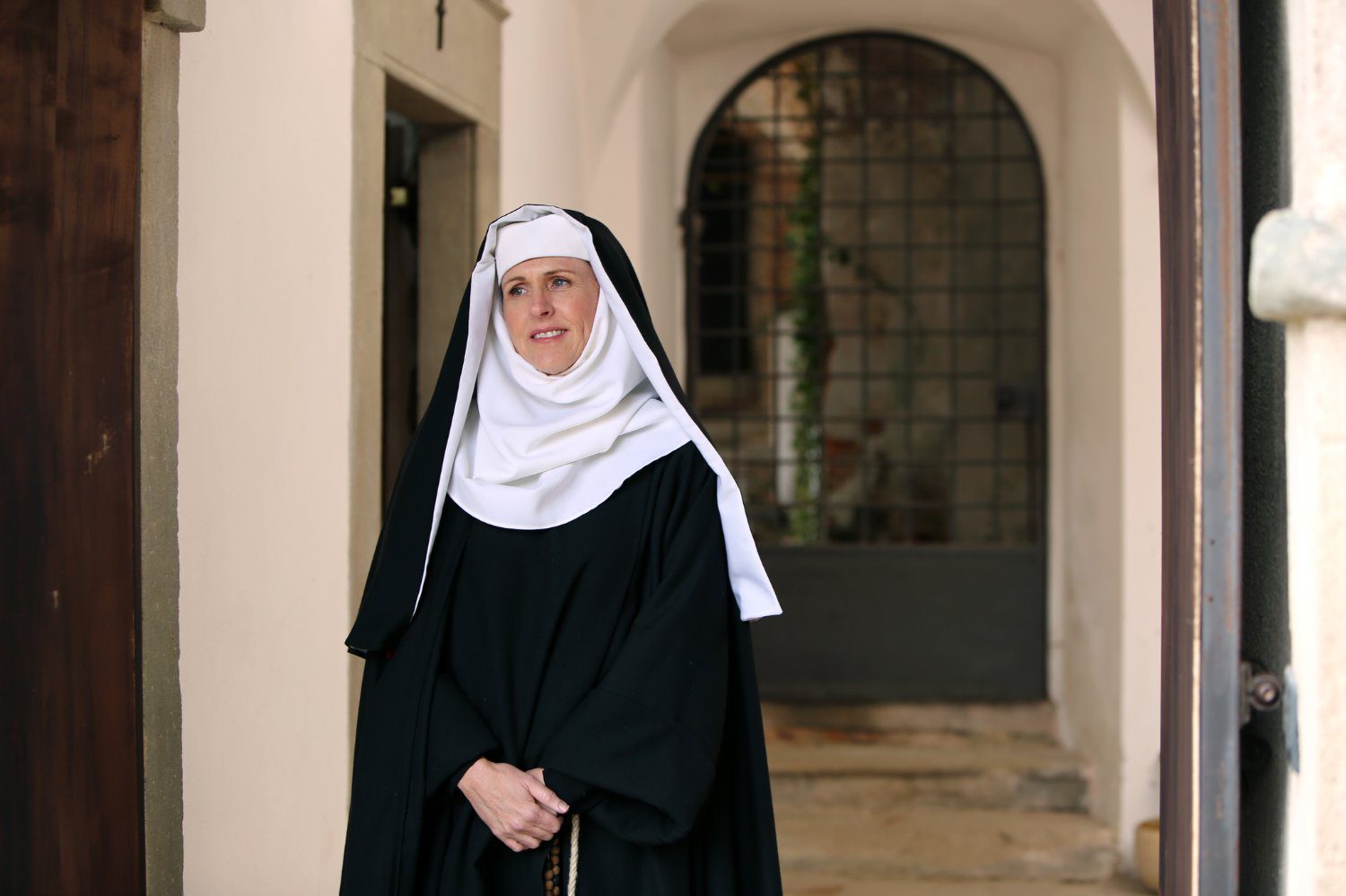 En pecado (The Little Hours)