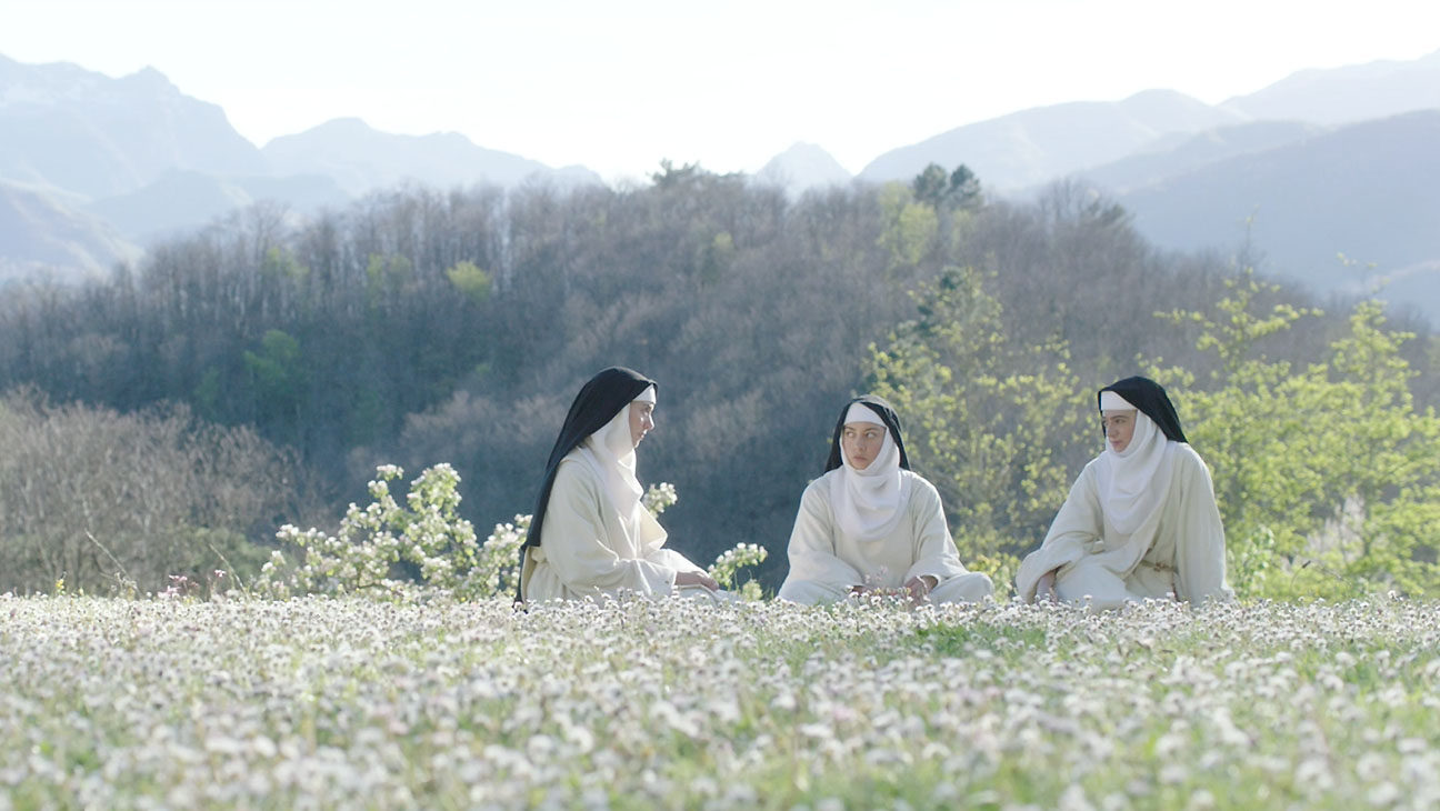 En pecado (The Little Hours)