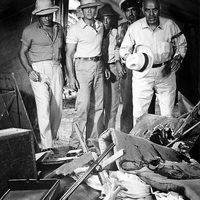 La Mujer y el Monstruo