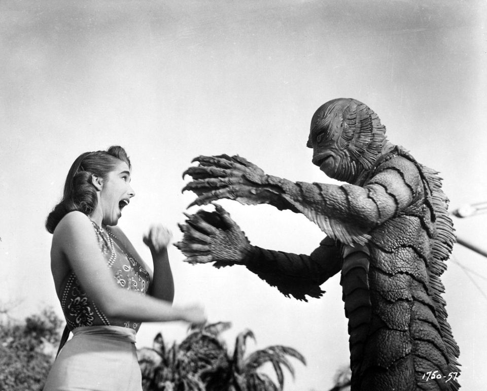 La mujer y el monstruo