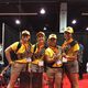 Grupo de fans disfrazado de los scouts de 'Up' en la D23