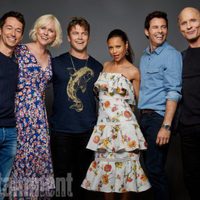 El reparto de 'Westworld' posa durante la Comic-Con 2017