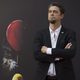 Andy Muschietti posa a lo James Bond en la presentación de 'It' en Madrid
