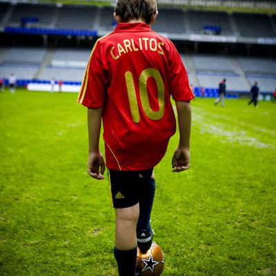 Carlitos y el campo de los sueños