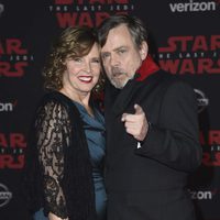 Mark Hamill y su mujer Marilou en la premiere de 'Star Wars: Los últimos Jedi'