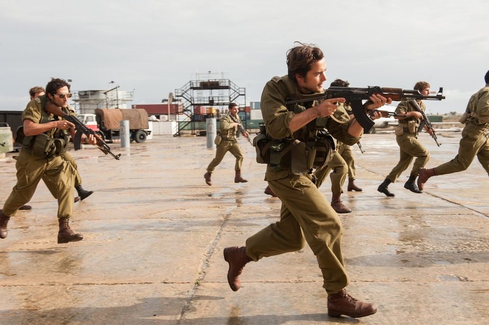 7 días en Entebbe