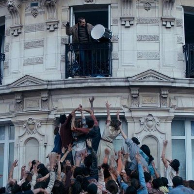 La noche devora el mundo