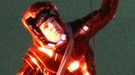 Imagen de Zachary Quinto como Spock vistiendo una armadura en el rodaje de 'Star Trek 2'