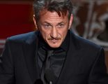 Un chiste racista de Sean Penn siembra la polémica en los Oscar 2015