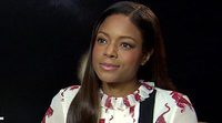 Naomie Harris: "Cuando has sufrido un tremendo shock, puedes encontrar la verdadera naturaleza del amor"