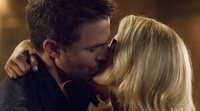 'Arrow': Oliver y Felicity buscan una "vida normal" en esta escena eliminada de la séptima temporada