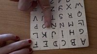 'Las letras de Jordi': Montaje aprisionador