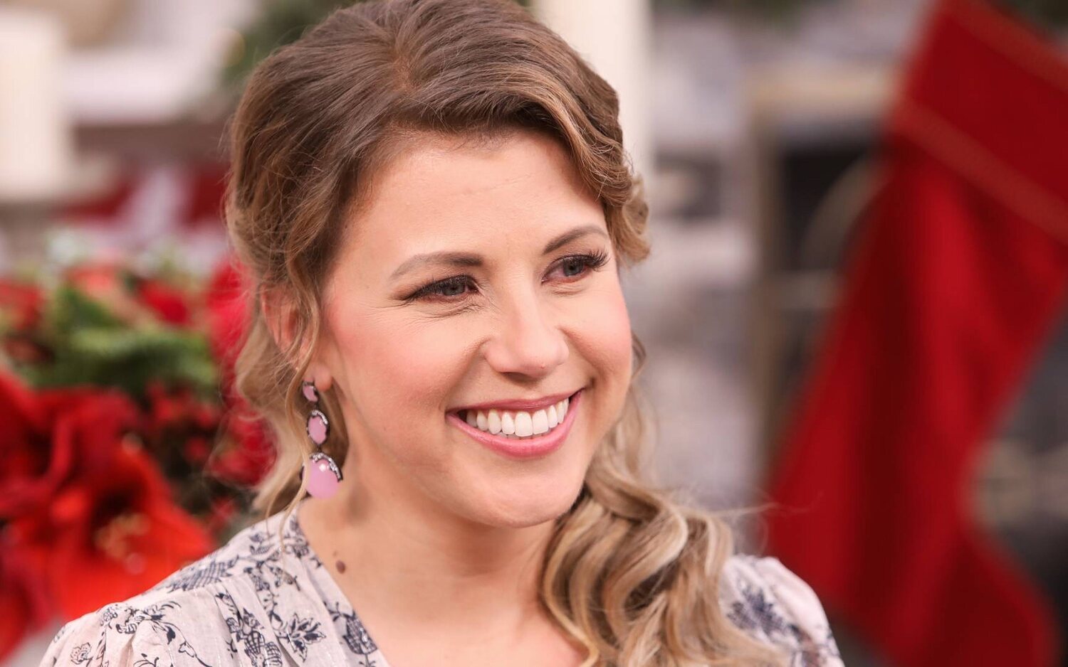 Jodie Sweetin ('Tres por tres') golpeada por la policía de Los Ángeles en una protesta proaborto