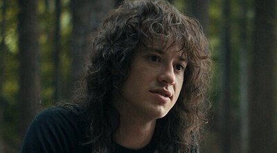 Joseph Quinn ('Stranger Things'), retenido en el aeropuerto y liberado por un agente que lo reconoció como Eddie