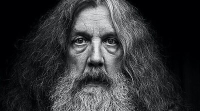 Alan Moore, autor de 'Watchmen', cree que el cine de superhéroes puede ser "un precursor del fascismo"
