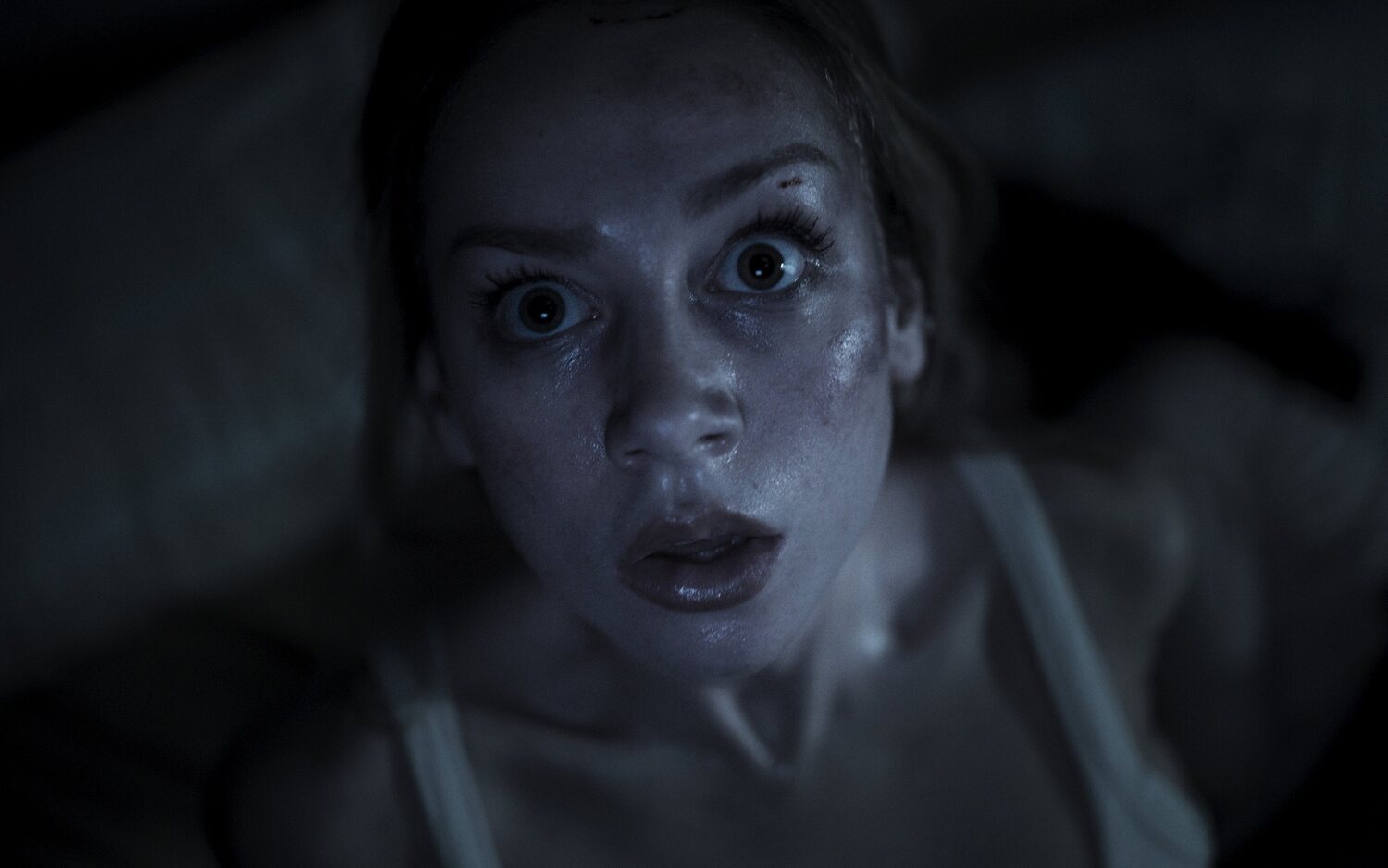 'Venus' eleva a Ester Expósito como actriz y scream queen en un caótico survival, para bien y para mal